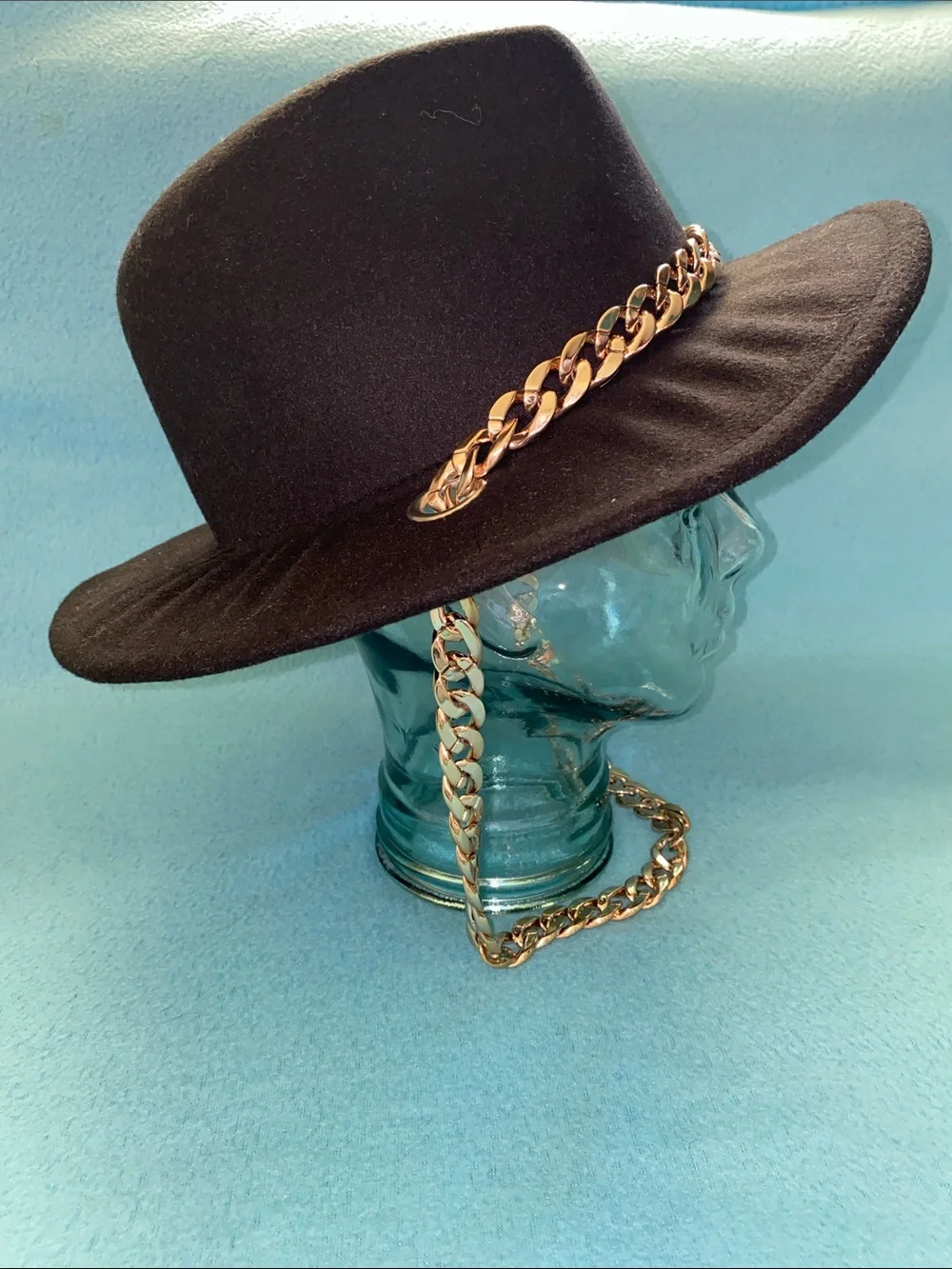 PRETTYLITTLETHING Fedora wide brim gold chain details felt black NEW size OSFA